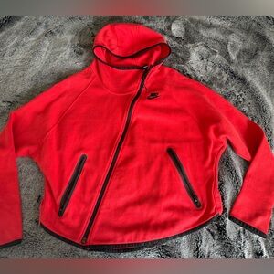 Women’s Nike tech hoodie medium